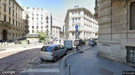 Bedrijfsruimtes te huur i Milaan Zona 1 - Centro storico - Foto uit Google Street View