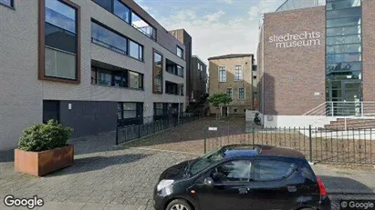 Bedrijfsruimtes te huur in Sliedrecht - Foto uit Google Street View