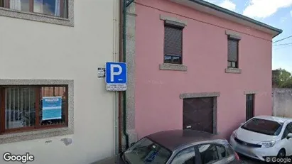 Commercial properties for rent in Matosinhos - Photo from Google Street View