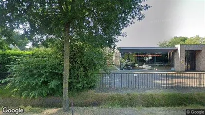 Gewerbeflächen zum Kauf in Deurne – Foto von Google Street View