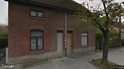 Bedrijfsruimtes te huur in Kortrijk - Foto uit Google Street View