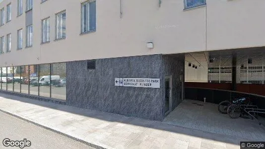 Office spaces for rent i Espoo - Photo from Google Street View