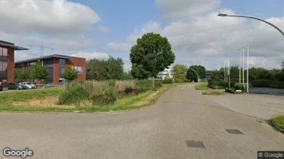 Bedrijfsruimtes te huur in Almere - Foto uit Google Street View