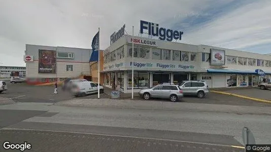 Lagerlokaler för uthyrning i Reykjavík Háaleiti – Foto från Google Street View