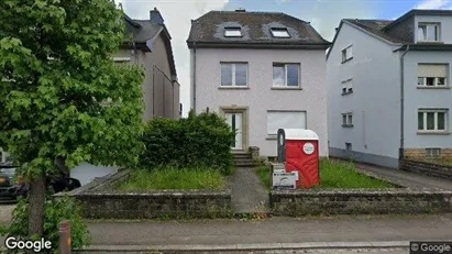 Magazijnen te huur in Walferdange - Foto uit Google Street View