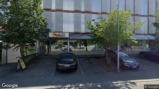 Bedrijfsruimtes te huur i Tampere Keskinen - Foto uit Google Street View