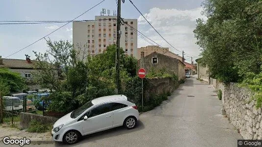 Gewerbeflächen zur Miete i Rijeka – Foto von Google Street View