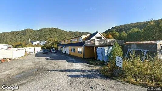 Bedrijfsruimtes te huur i Kristiansund - Foto uit Google Street View