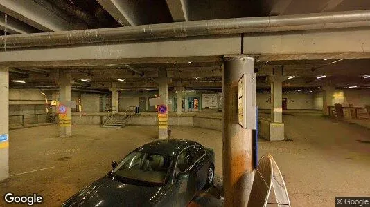 Office spaces for rent i Espoo - Photo from Google Street View