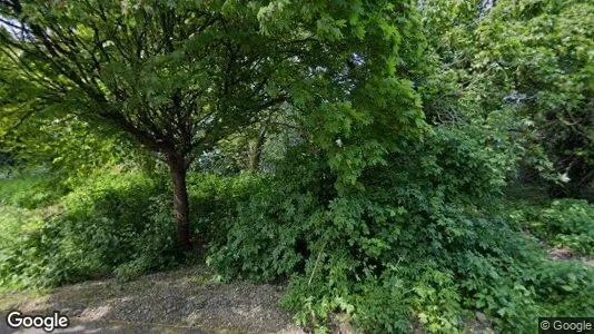 Commercial properties for rent i London SW19 - Photo from Google Street View