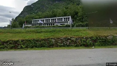 Bedrijfsruimtes te koop in Norddal - Foto uit Google Street View