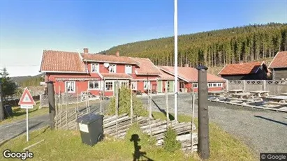 Bedrijfsruimtes te koop in Østre Toten - Foto uit Google Street View