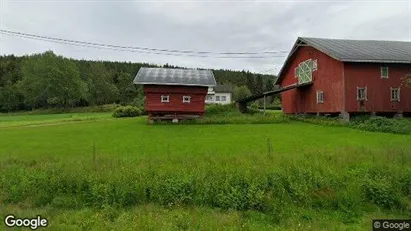 Bedrijfsruimtes te koop in Fet - Foto uit Google Street View