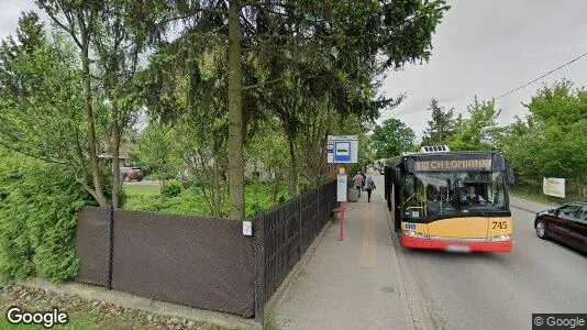 Bedrijfsruimtes te huur i Warschau Bielany - Foto uit Google Street View