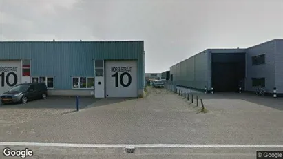 Bedrijfsruimtes te huur in Tiel - Foto uit Google Street View