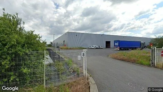 Warehouses for rent i Aat - Photo from Google Street View