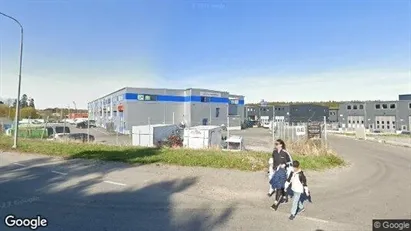 Lagerlokaler til salg i Upplands Väsby - Foto fra Google Street View