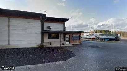 Bedrijfsruimtes te huur in Raisio - Foto uit Google Street View