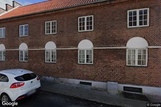 Bedrijfsruimtes te koop i Nørresundby - Foto uit Google Street View