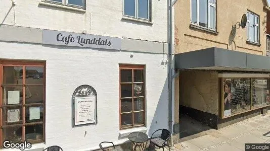 Bedrijfsruimtes te koop i Faxe - Foto uit Google Street View