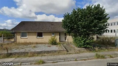 Bedrijfsruimtes te koop in Taastrup - Foto uit Google Street View