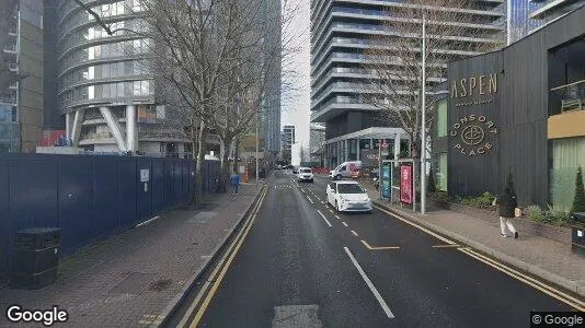 Office spaces for rent i London E14 - Photo from Google Street View