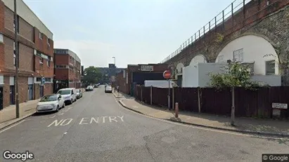 Bedrijfsruimtes te huur in London SW8 - Foto uit Google Street View