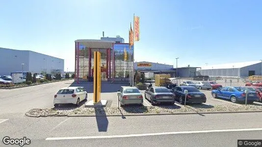 Lager zur Miete i Vantaa – Foto von Google Street View