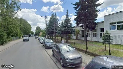 Gewerbeflächen zur Miete in Warschau Włochy – Foto von Google Street View