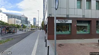 Företagslokaler för uthyrning i Warszawa Wola – Foto från Google Street View