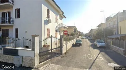 Gewerbeflächen zur Miete in Guidonia Montecelio – Foto von Google Street View