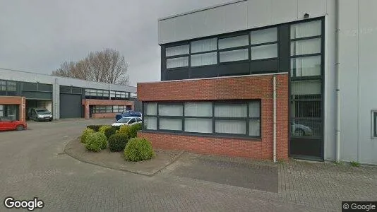 Bedrijfsruimtes te huur i Zwijndrecht - Foto uit Google Street View