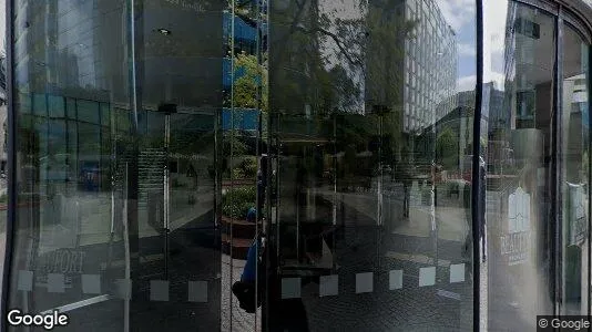 Commercial properties for rent i London EC3A - Photo from Google Street View