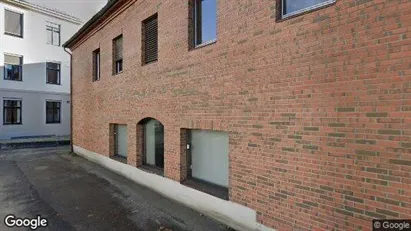 Bedrijfsruimtes te huur in Halden - Foto uit Google Street View