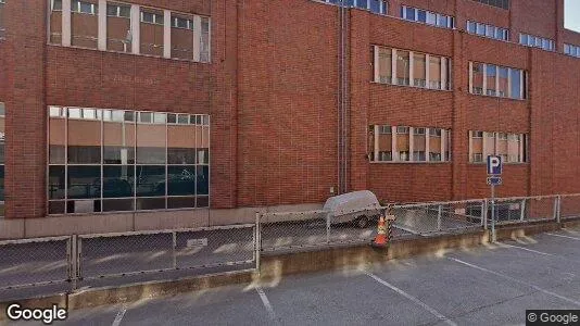 Bedrijfsruimtes te koop i Helsinki Läntinen - Foto uit Google Street View