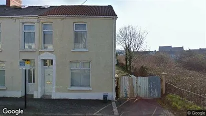 Bedrijfsruimtes te huur in Swansea - West Glamorgan - Foto uit Google Street View