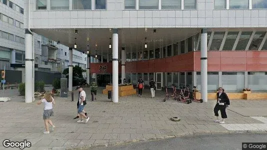 Büros zur Miete i Gärdet/Djurgården – Foto von Google Street View