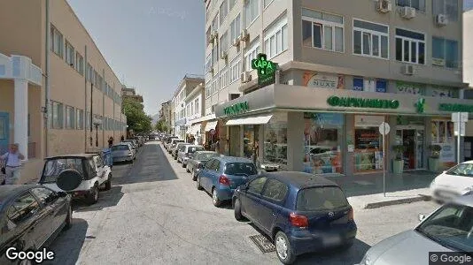 Büros zur Miete i Ilida – Foto von Google Street View