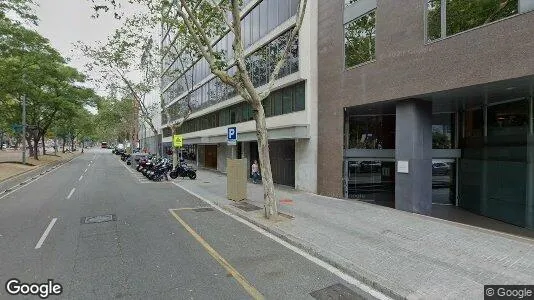 Kantorruimte te koop i Barcelona Les Corts - Foto uit Google Street View