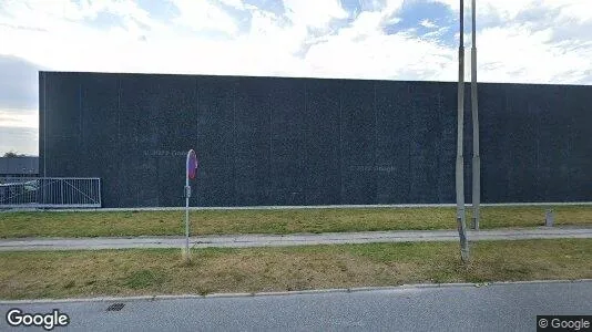 Warehouses for rent i Ishøj - Photo from Google Street View