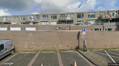 Bedrijfsruimtes te huur in Alphen aan den Rijn - Foto uit Google Street View