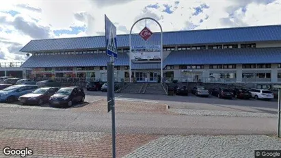 Bedrijfsruimtes te koop in Nokia - Foto uit Google Street View