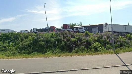 Bedrijfsruimtes te huur i Pirkkala - Foto uit Google Street View