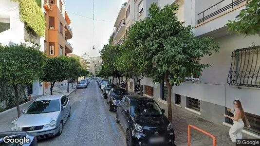 Kontorslokaler till salu i Aten Exarchia – Foto från Google Street View