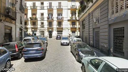 Bedrijfsruimtes te huur in Napels Municipalità 2 - Foto uit Google Street View