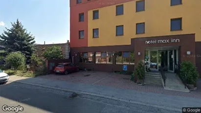 Bedrijfsruimtes te huur in Location is not specified - Foto uit Google Street View