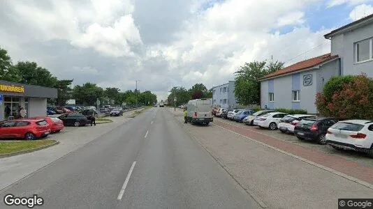 Gewerbeflächen zur Miete i Dunajská Streda – Foto von Google Street View