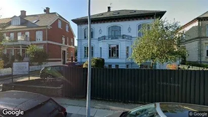 Gewerbeflächen zur Miete in Frederiksberg – Foto von Google Street View