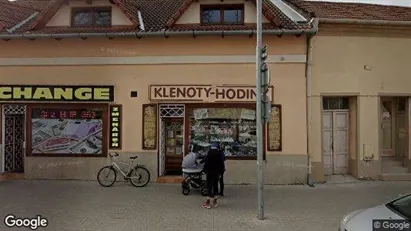 Gewerbeflächen zur Miete in Nové Zámky – Foto von Google Street View