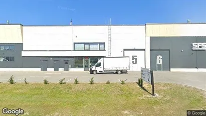 Office spaces for rent in Rae - Photo from Google Street View